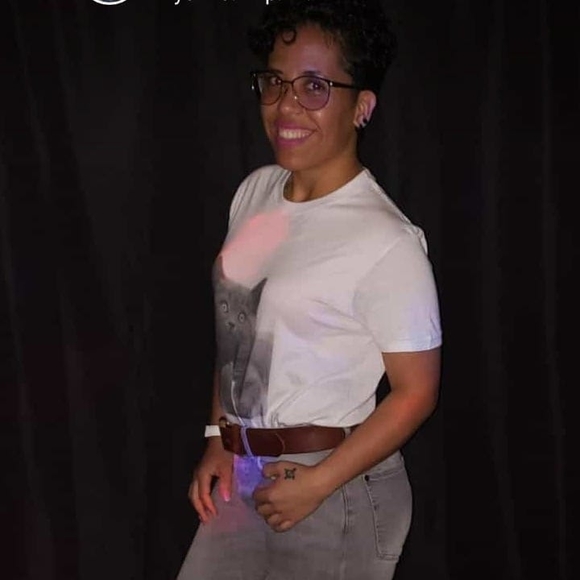 Meet your Posher, Anny - Picture 1 of 1